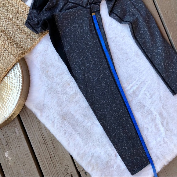 Lucy | Heathered Color Block Leggings - Picture 13 of 14